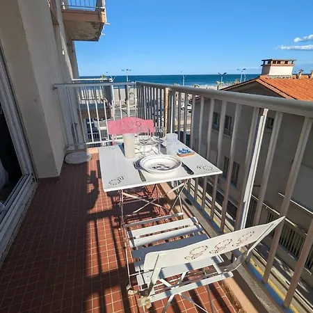 T2 A Deux Pas De La - 4indi54 Apartment