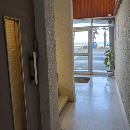 아파트 T2 A Deux Pas De La - 4indi54 *